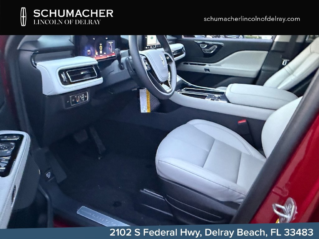 New 2027 Lincoln Aviator AWD image 12