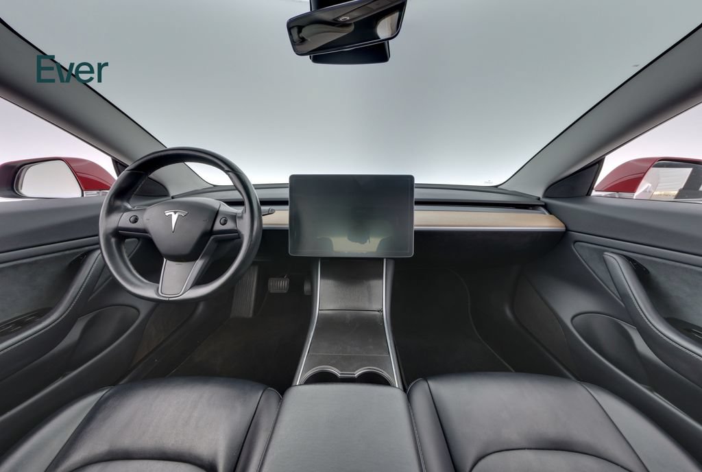 Used 2018 Tesla Model 3 Long Range RWD image 26