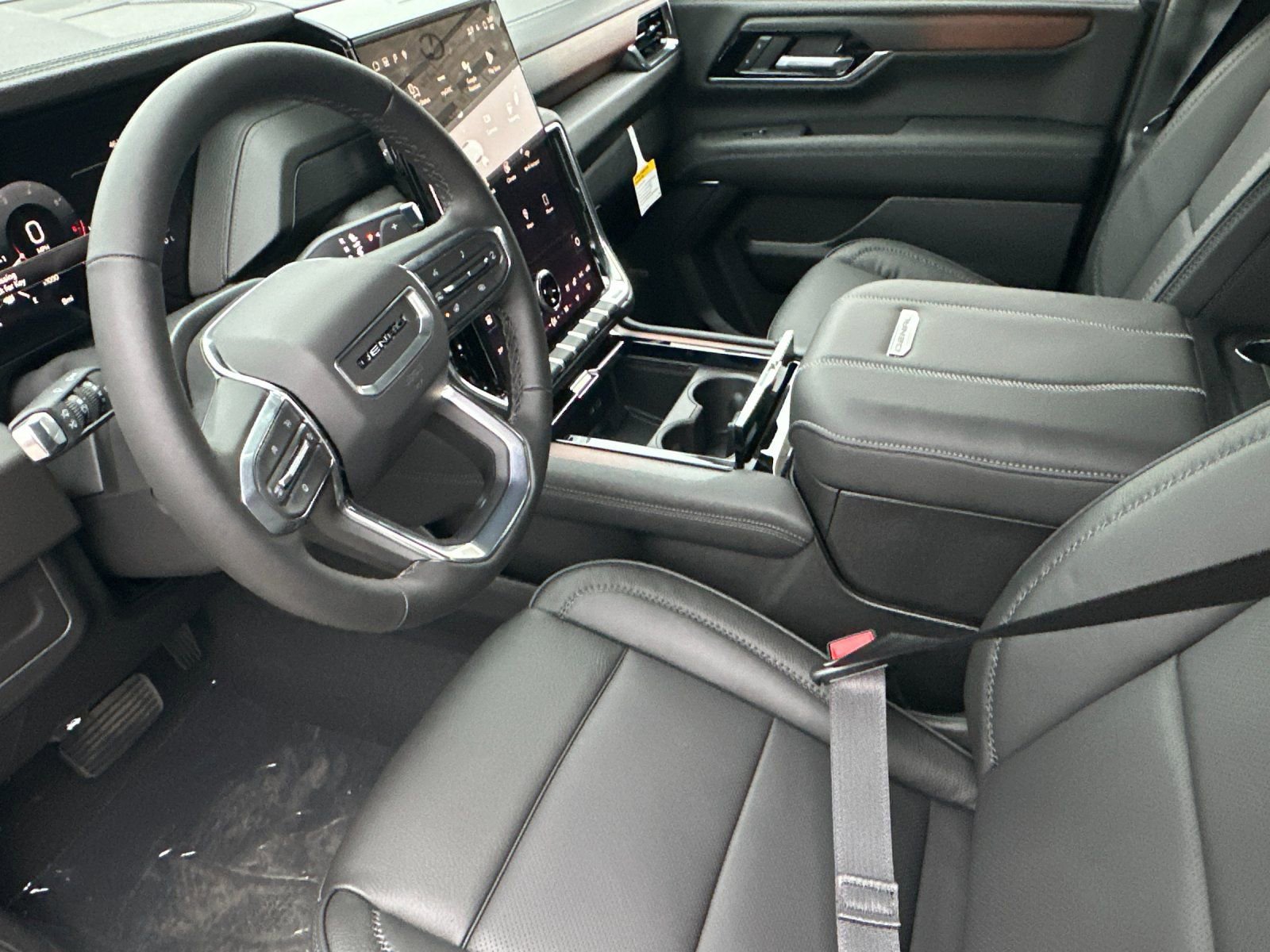New 2026 GMC Yukon XL Denali AWD/4WD image 10
