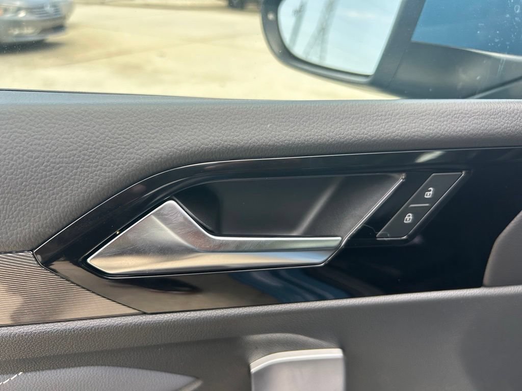 New 2026 Volkswagen Jetta SEL FWD image 42