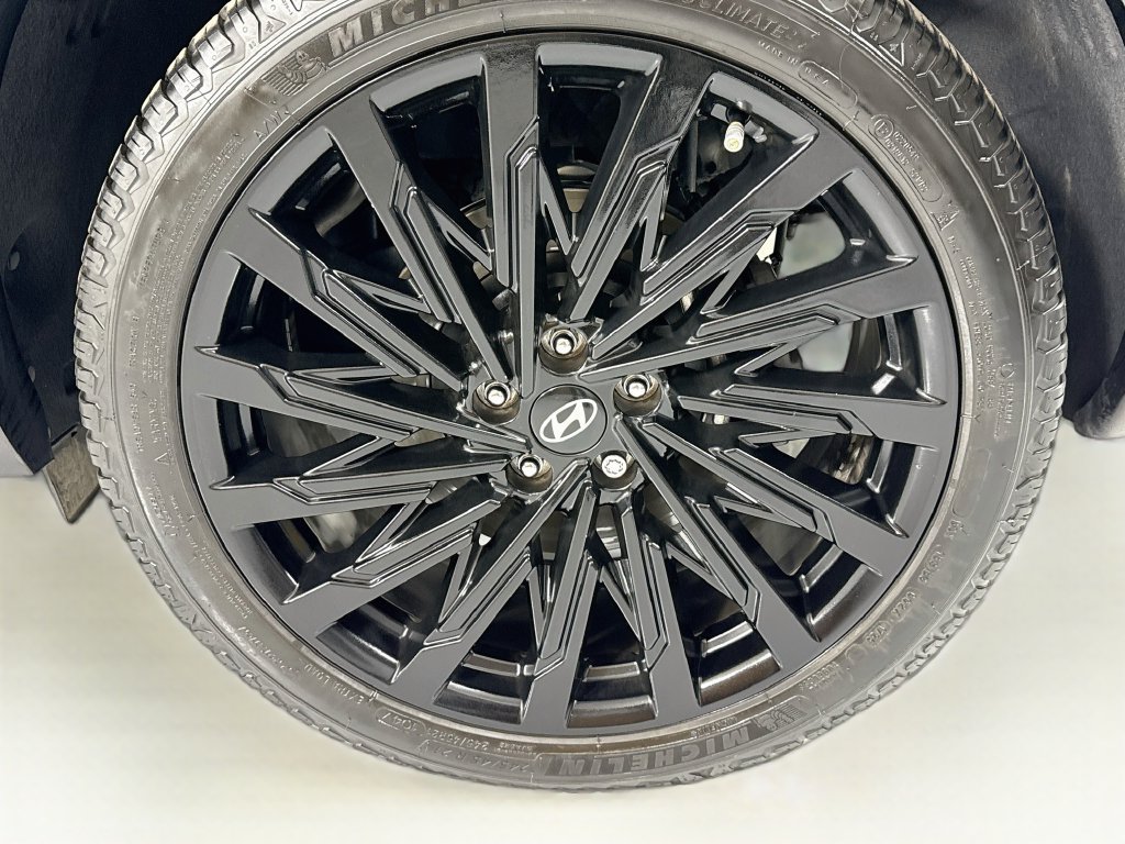 Used 2024 Hyundai Santa Fe Calligraphy FWD image 32