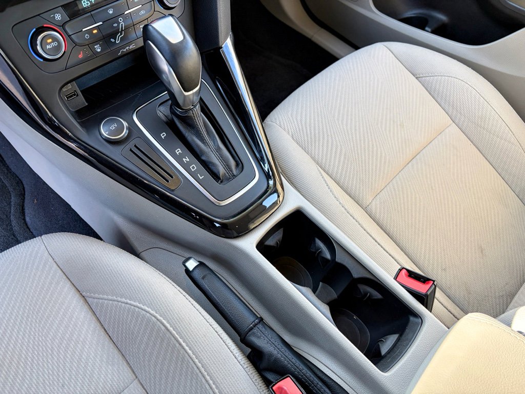 Used 2016 Ford Focus Electric Hatchback image 19