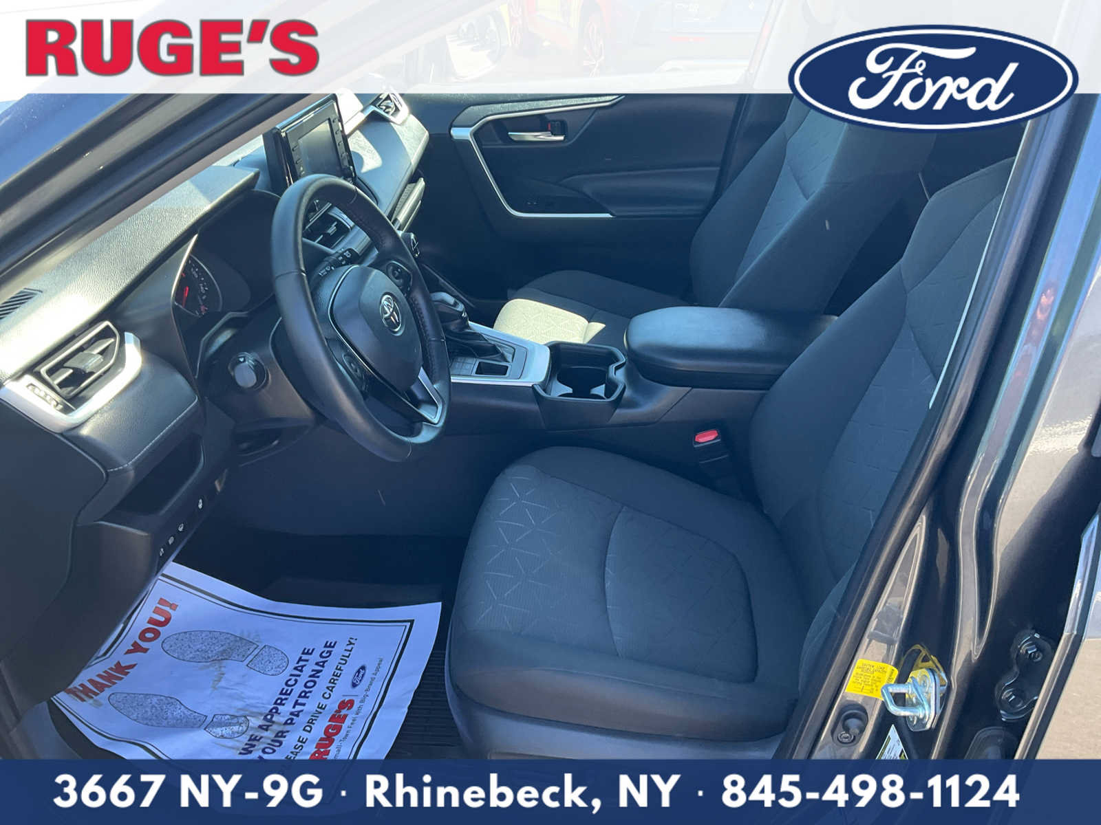 Used 2021 Toyota RAV4 XLE w/ XLE Grade Weather Package AWD/4WD image 15