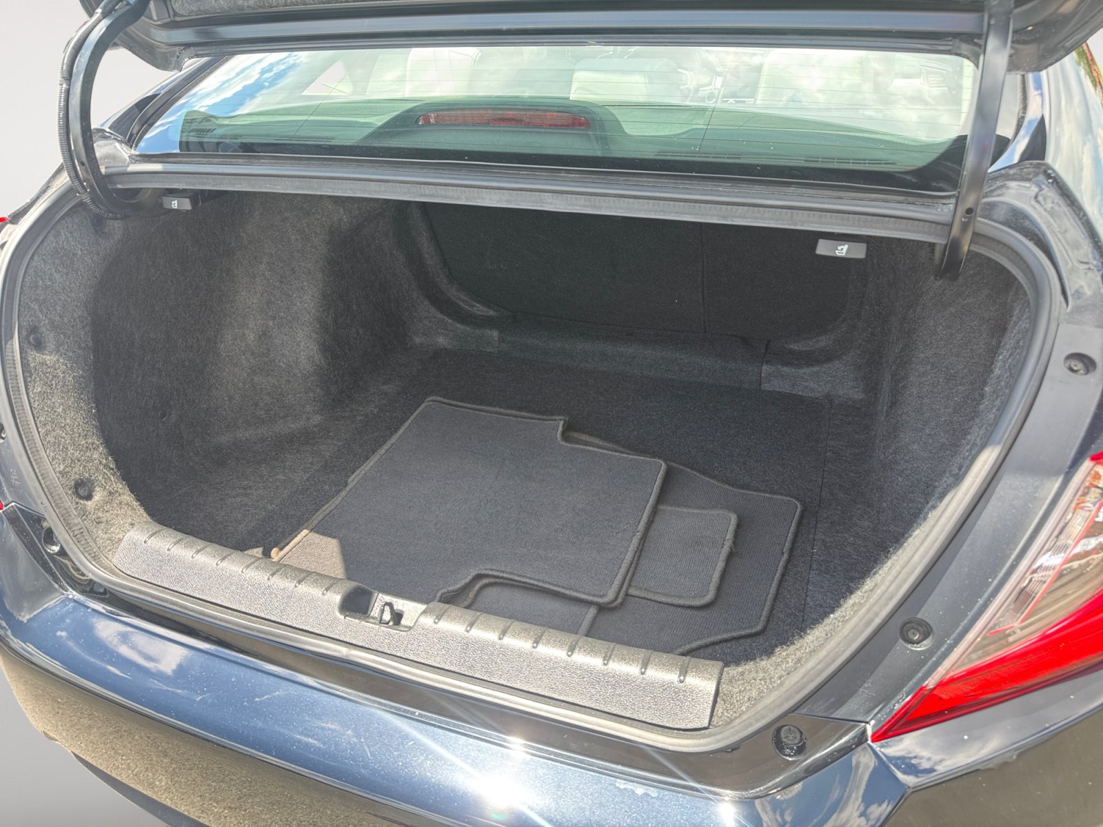 Used 2016 Honda Civic EX image 16