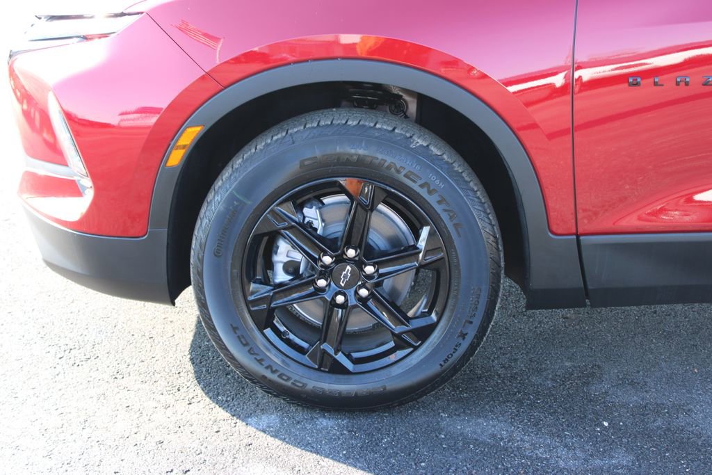 New 2026 Chevrolet Blazer LT image 19