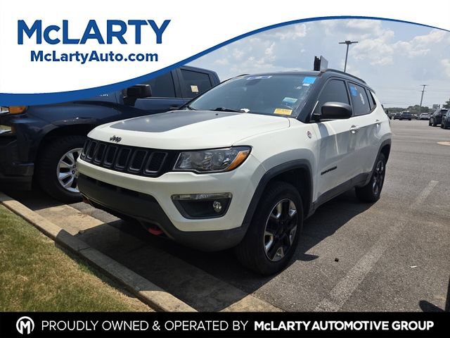 Used 2017 Jeep Compass Trailhawk AWD/4WD image 1