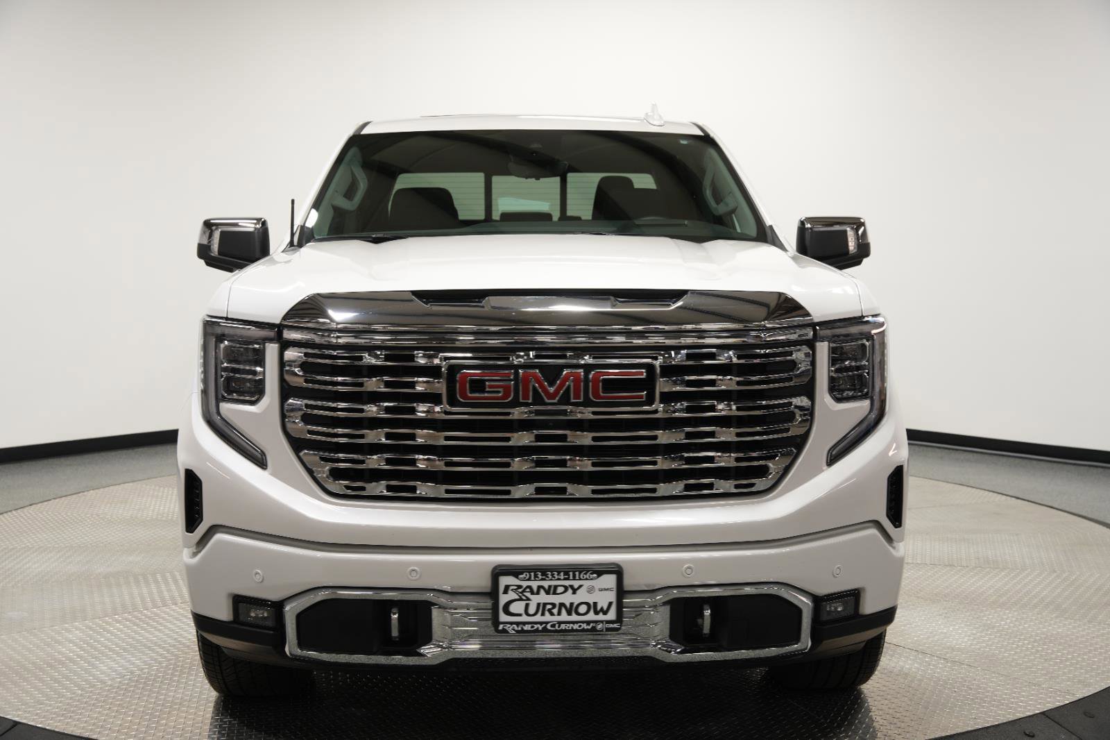Used 2024 GMC Sierra 1500 Denali w/ Denali Reserve Package image 2