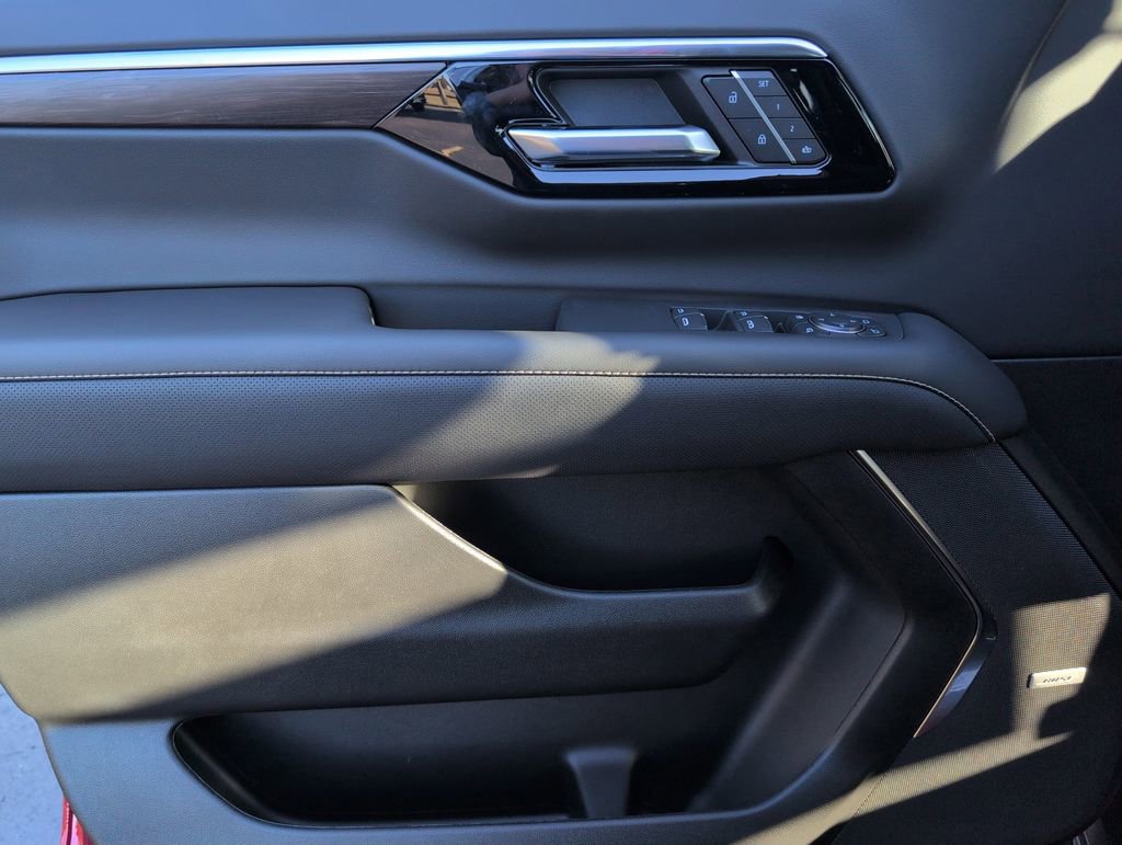New 2026 Chevrolet Tahoe Premier image 17