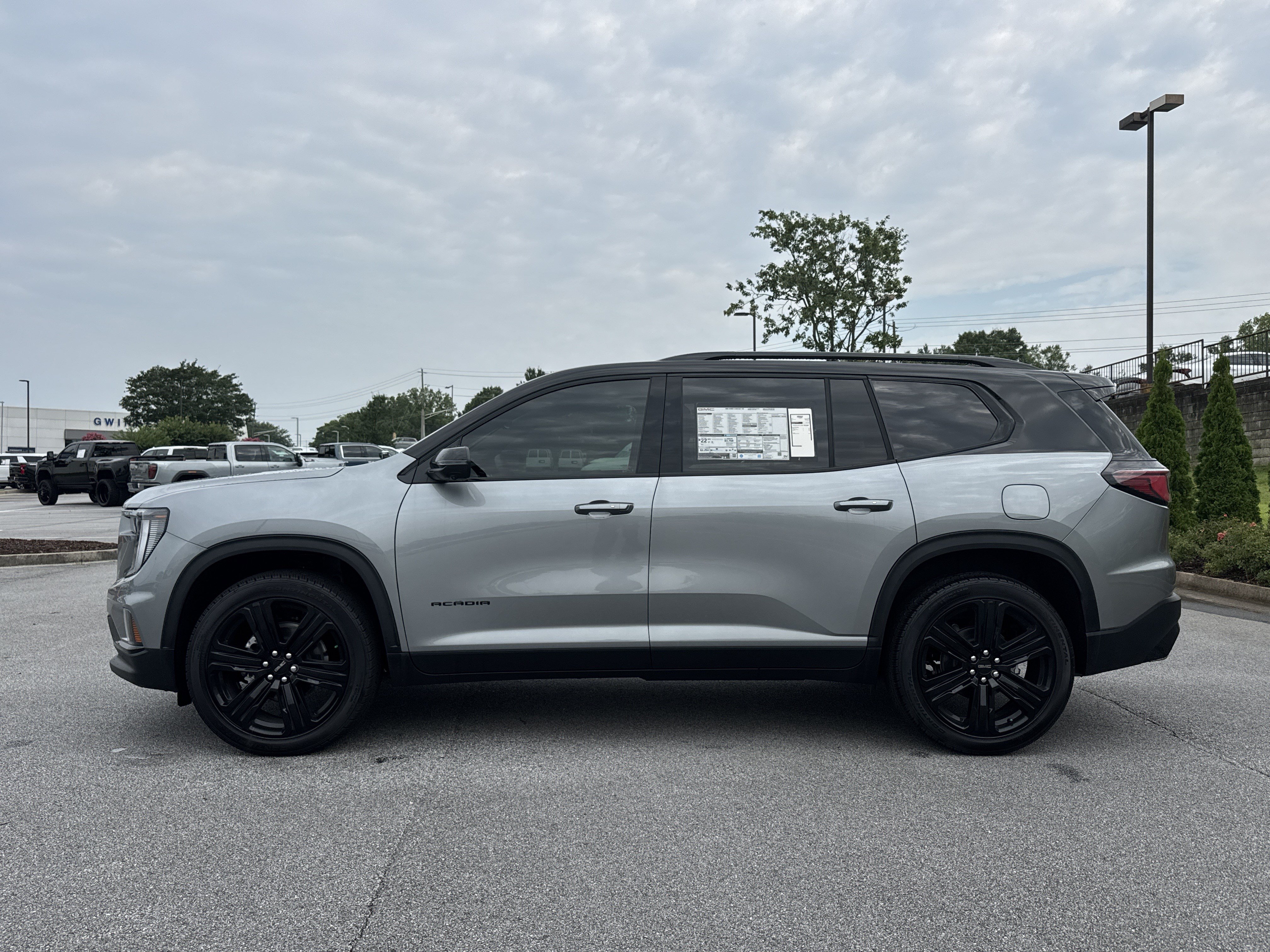 New 2026 GMC Acadia Elevation w/ Black Edition FWD image 7