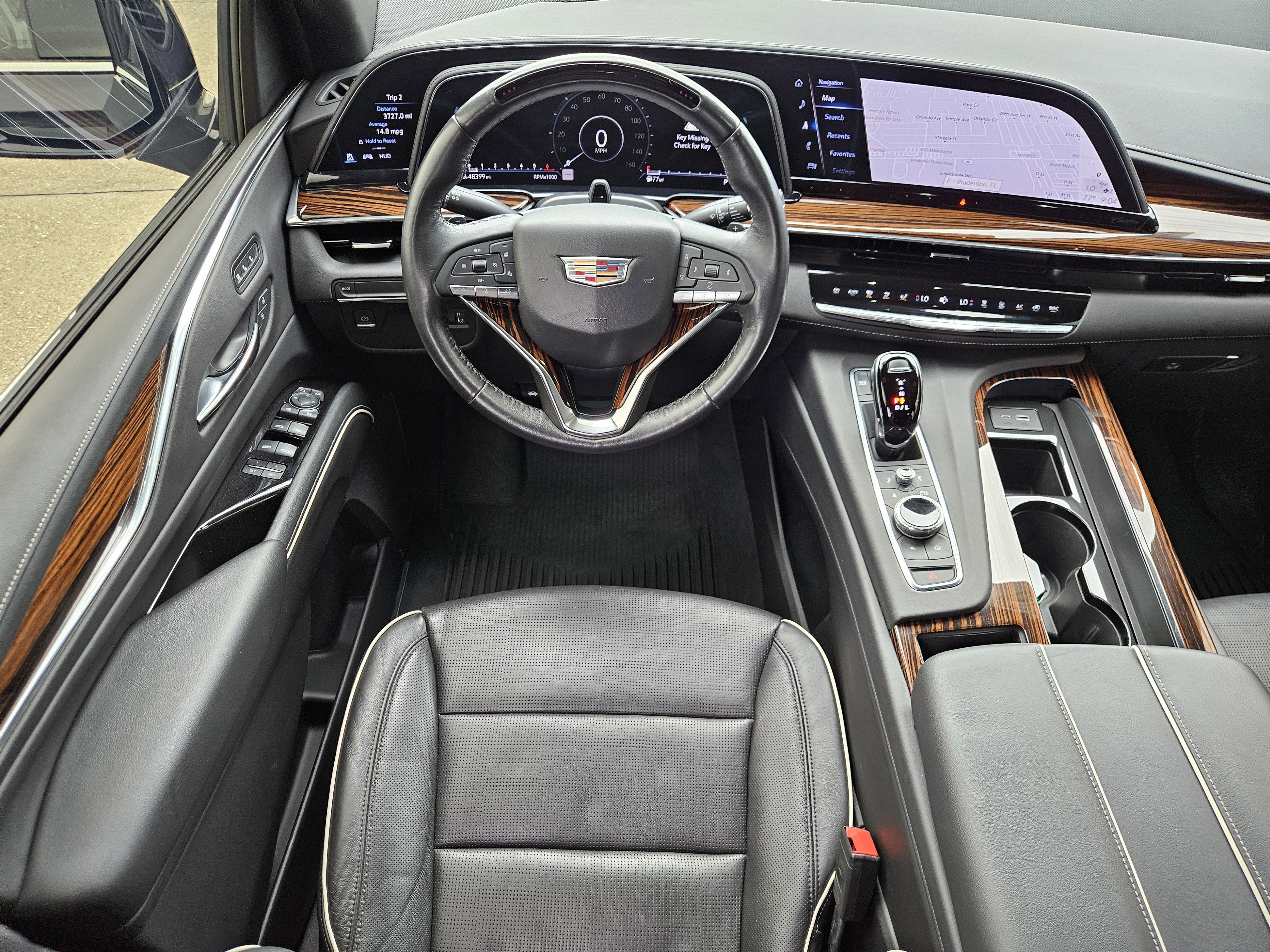 Certified 2023 Cadillac Escalade ESV Premium Luxury image 15