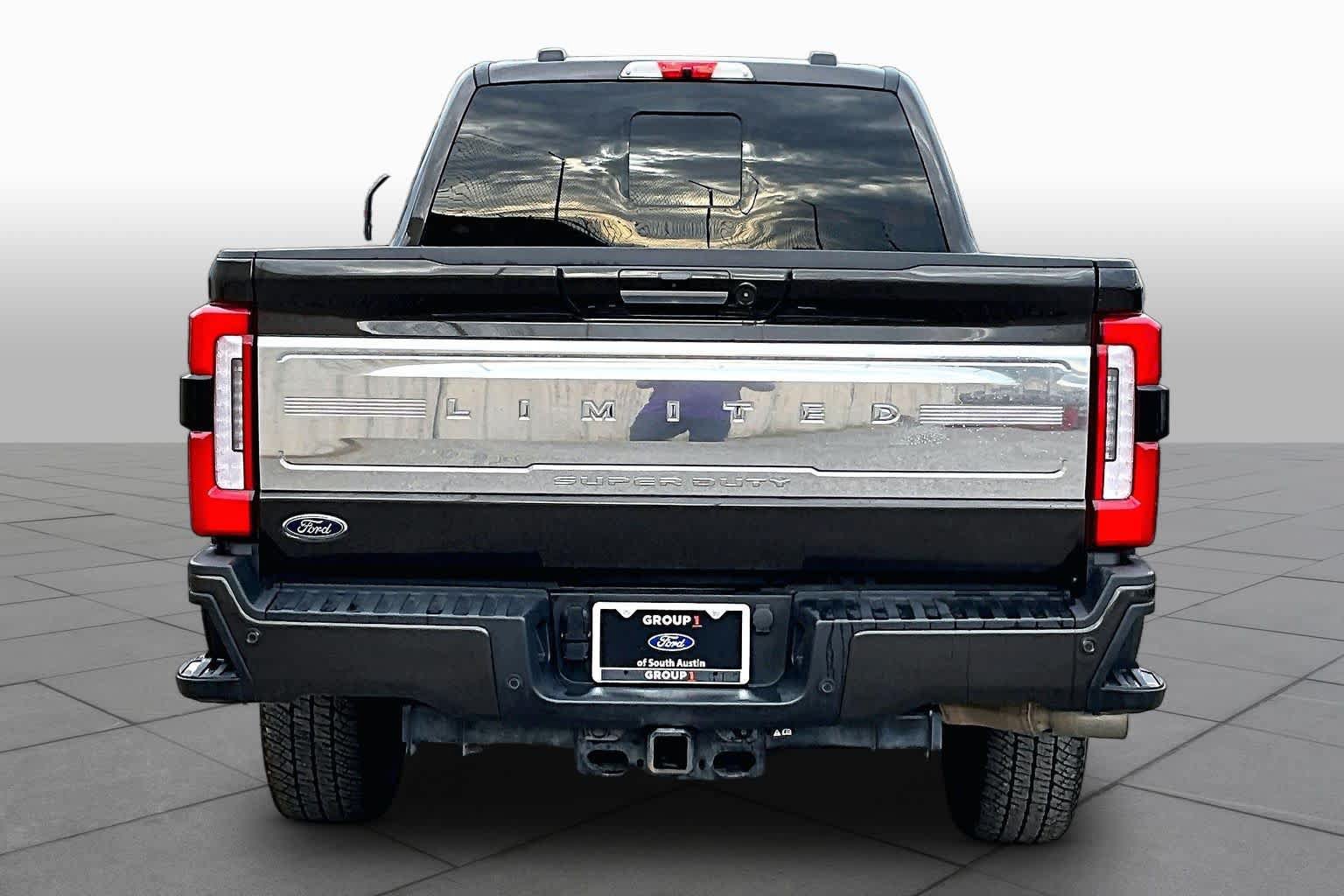 Used 2024 Ford F350 Limited w/ FX4 Off-Road Package AWD/4WD image 7