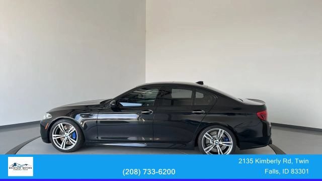 Used 2016 BMW M5 RWD image 5