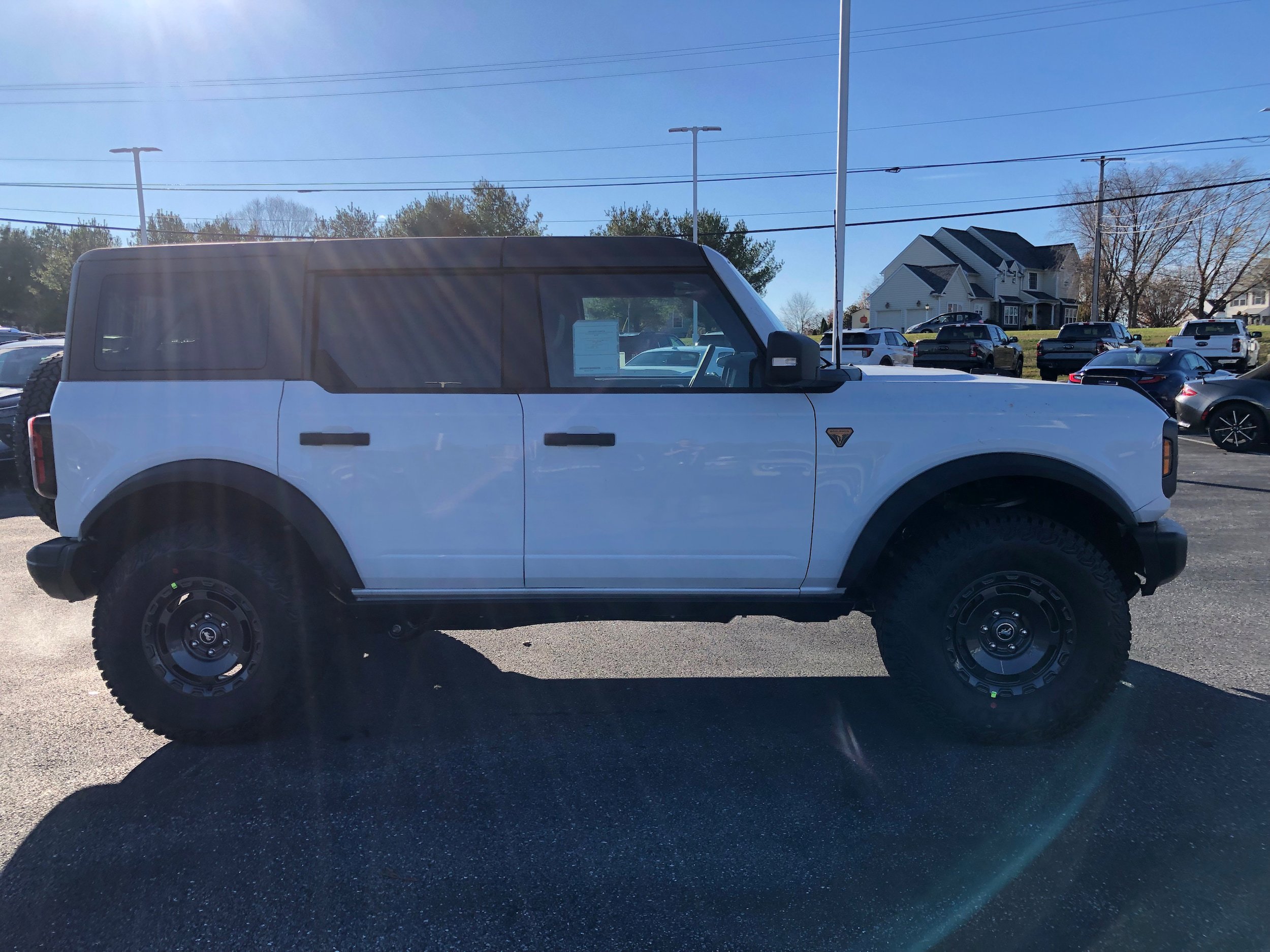 New 2025 Ford Bronco Badlands image 13