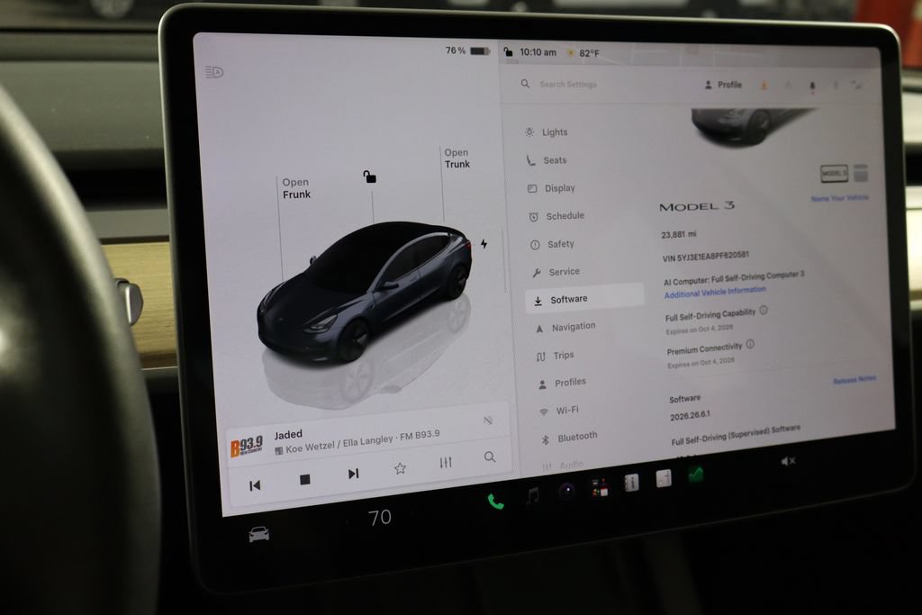Used 2023 Tesla Model 3 Standard Range RWD image 33