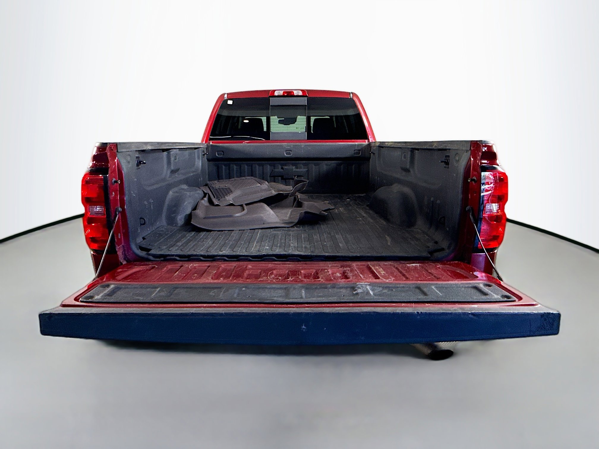 Used 2018 Chevrolet Silverado 2500 High Country image 34