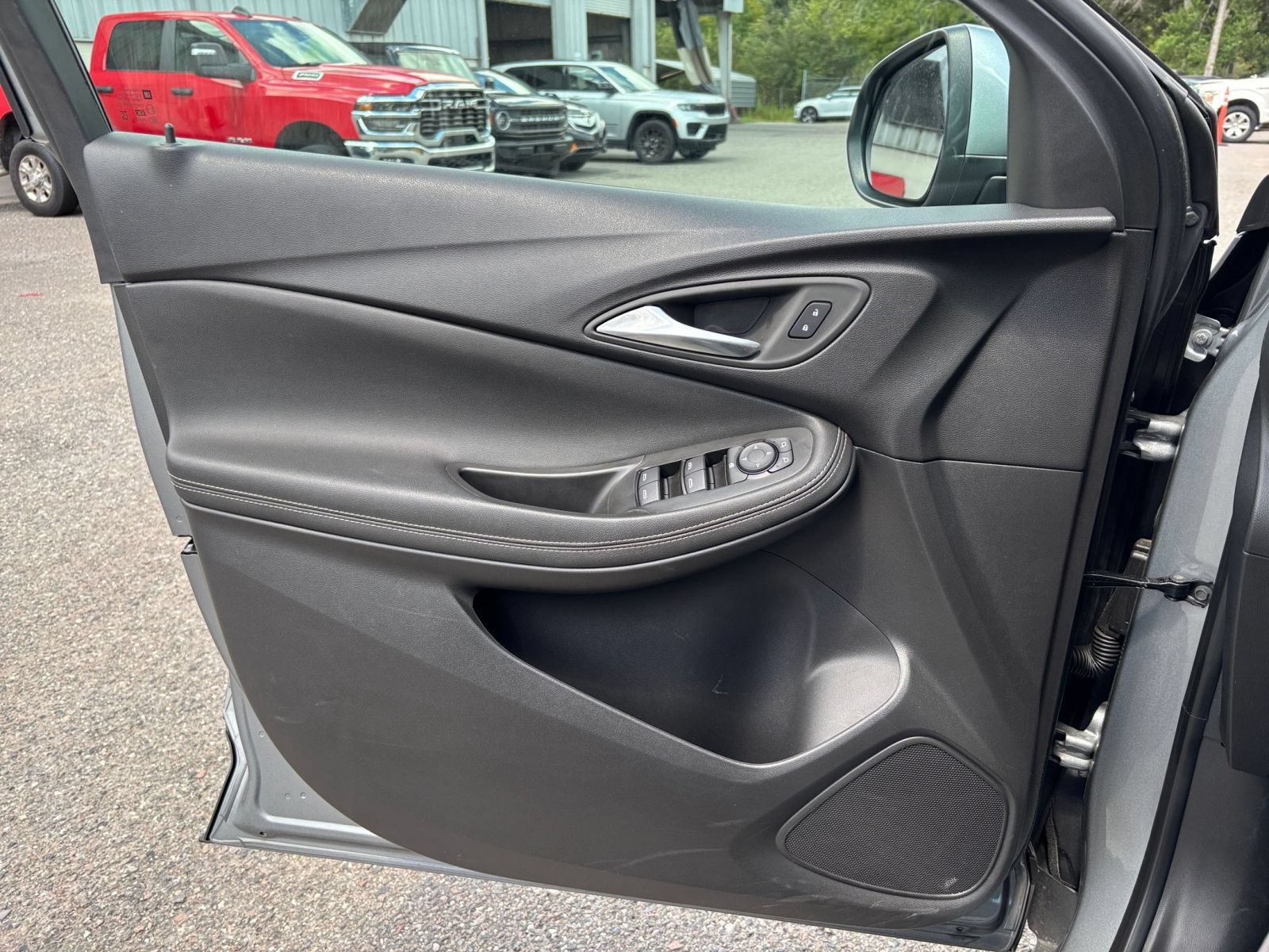 Used 2026 Buick Encore GX Preferred FWD image 18