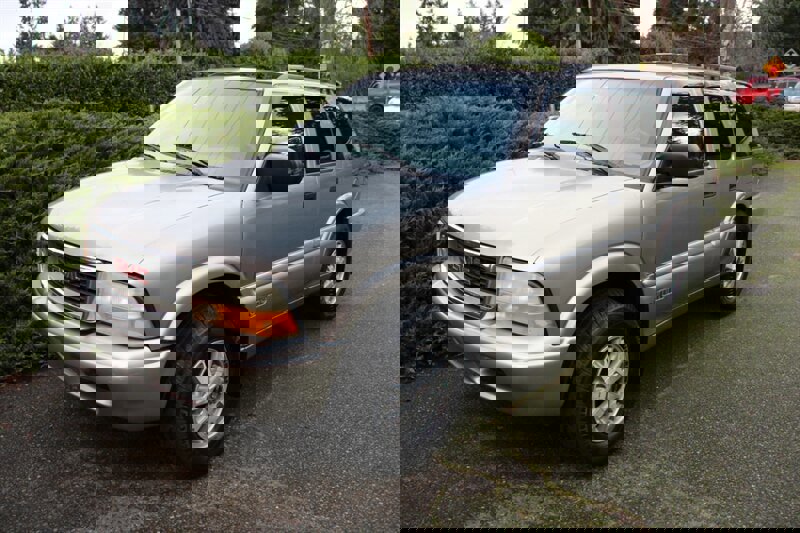 Used 2000 GMC Jimmy SLT w/ Underbody Shield Pkg