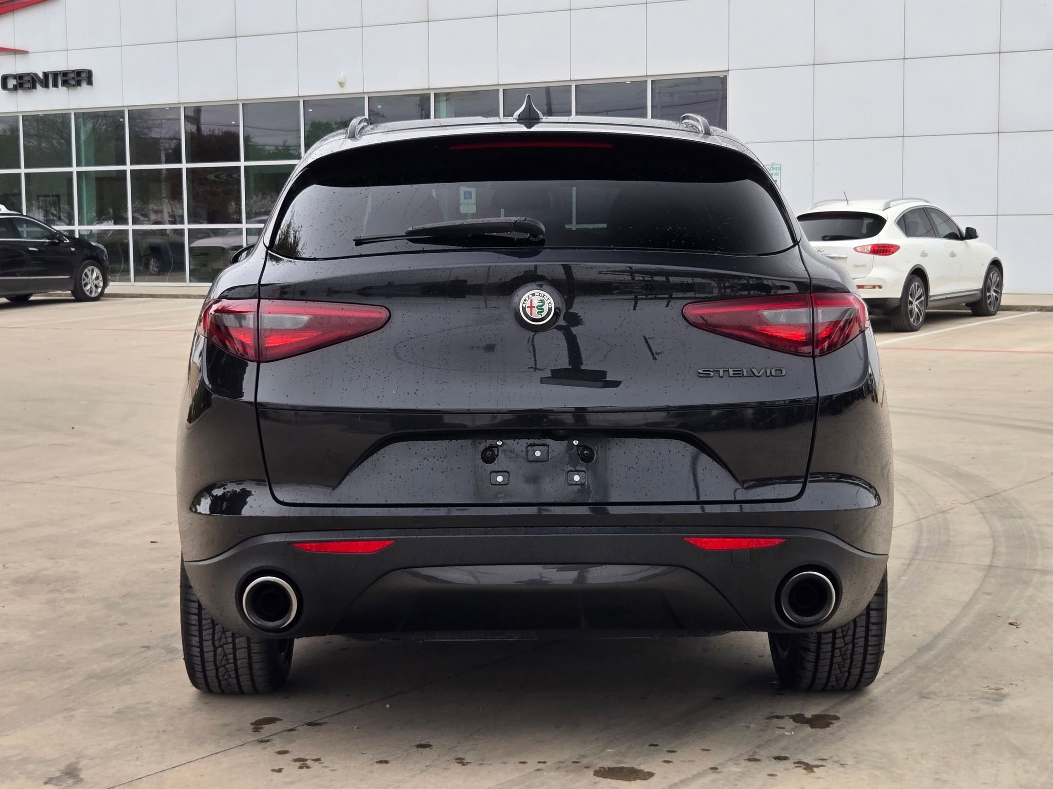 Used 2021 Alfa Romeo Stelvio Sprint w/ Nero Edizione image 4