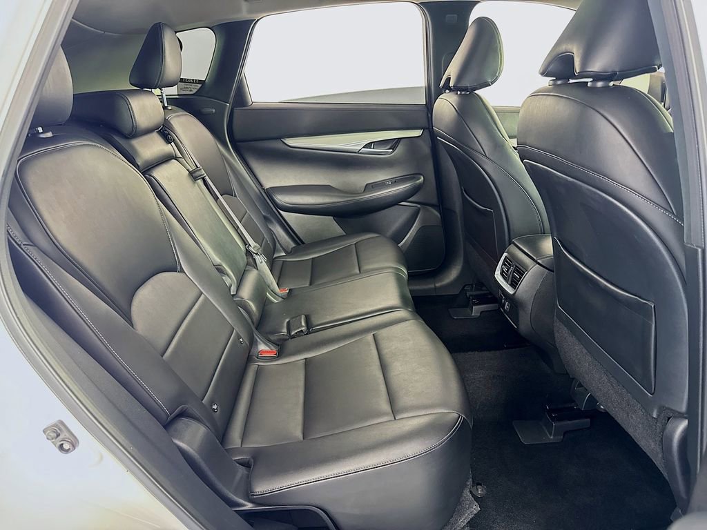 Used 2021 INFINITI QX50 Luxe FWD image 33