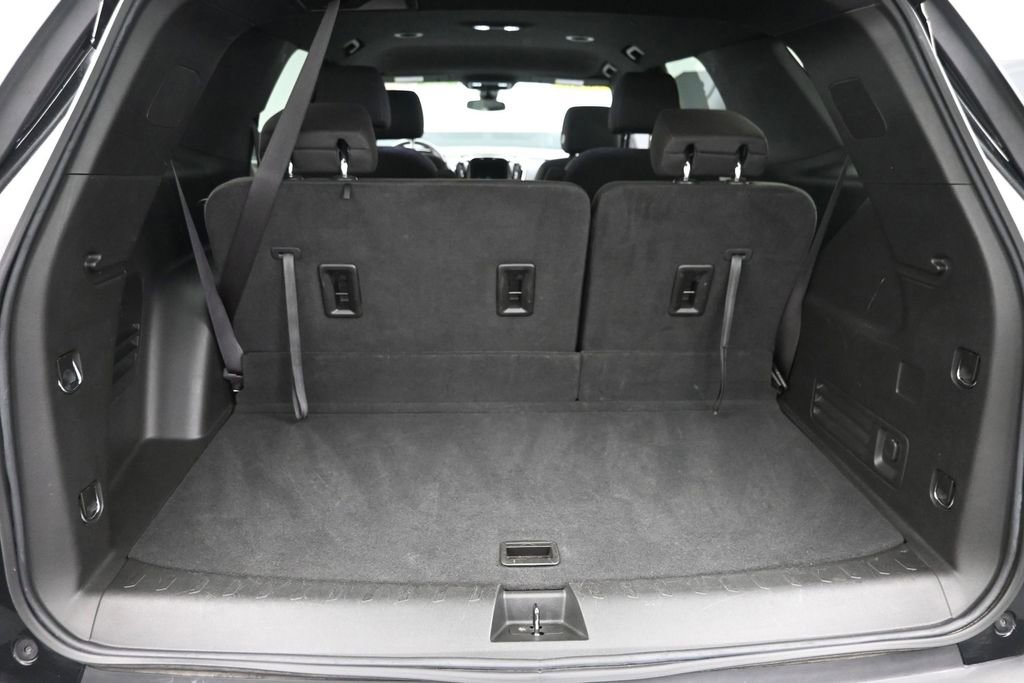 Used 2023 Chevrolet Traverse LT AWD/4WD image 10