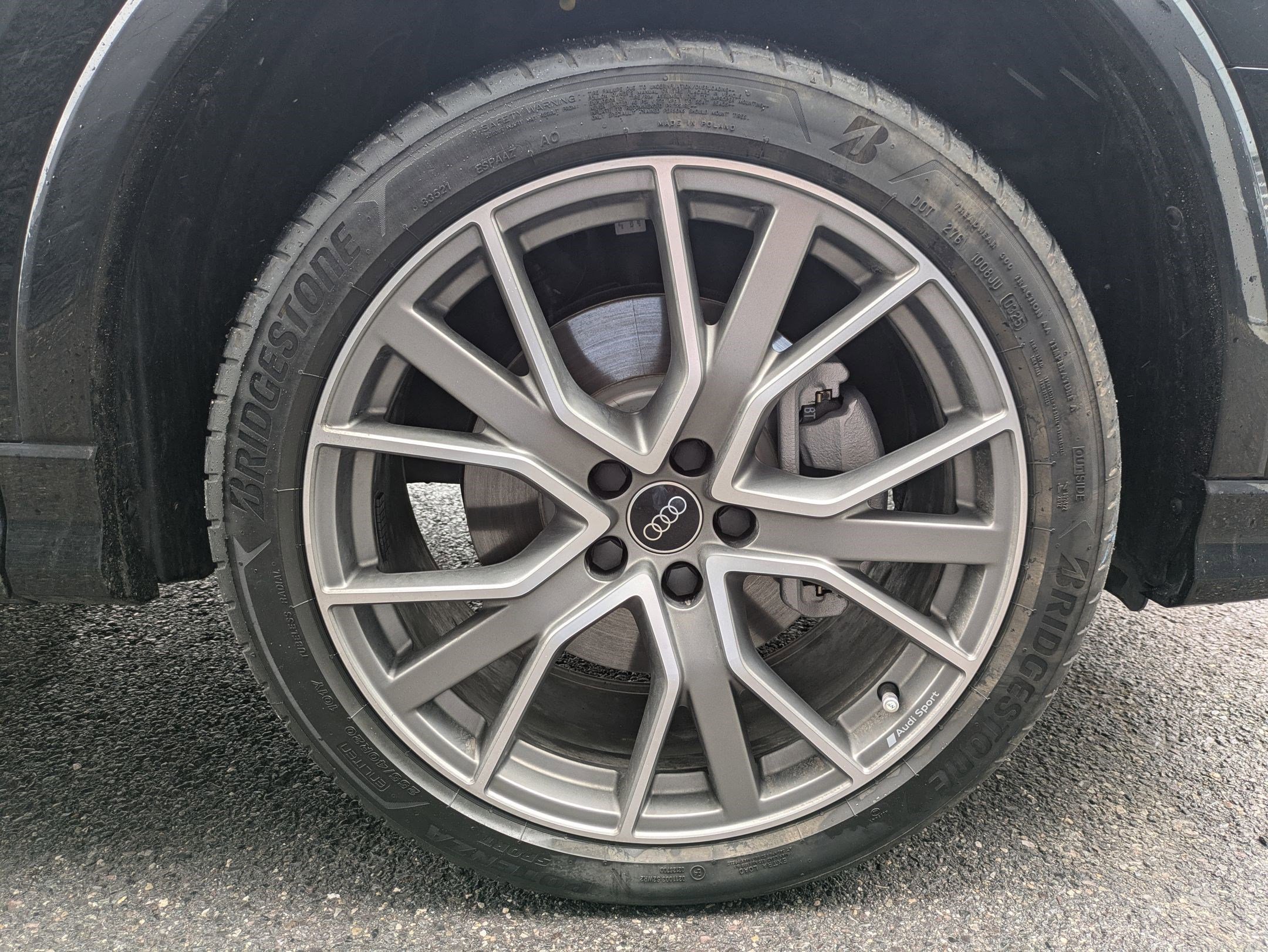 Certified 2025 Audi Q3 2.0T Premium Plus w/ Premium Plus Package image 29