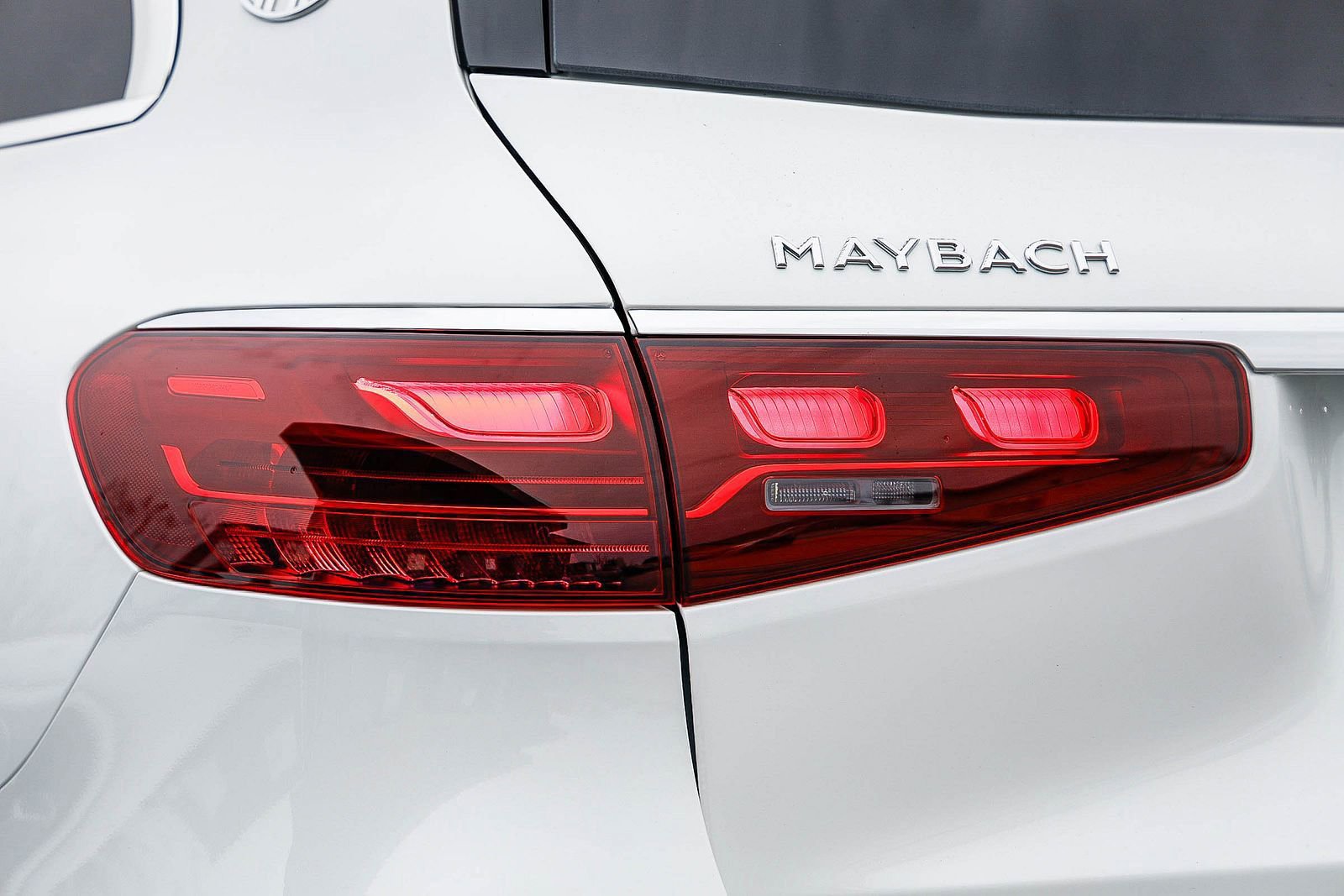 New 2026 Mercedes-Benz Maybach GLS 600 4MATIC image 8