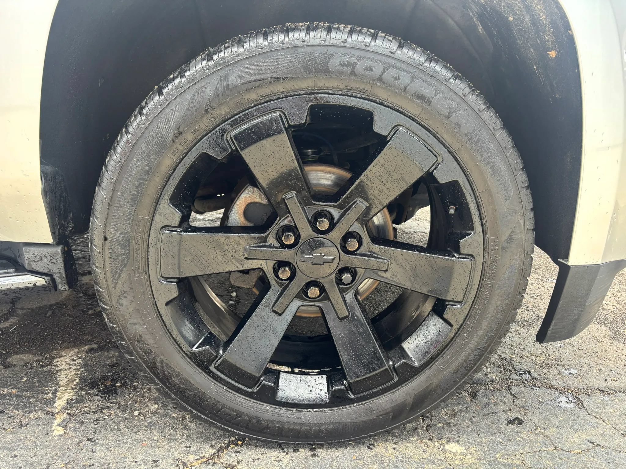 Used 2018 Chevrolet Tahoe Premier AWD/4WD image 10