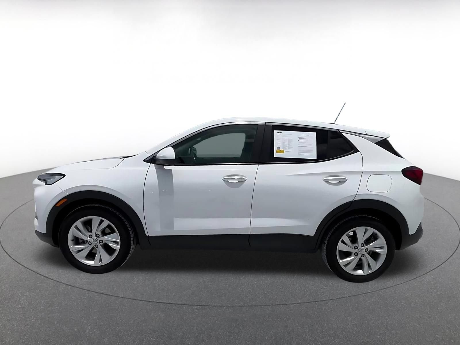 Used 2025 Buick Encore GX Preferred FWD image 10