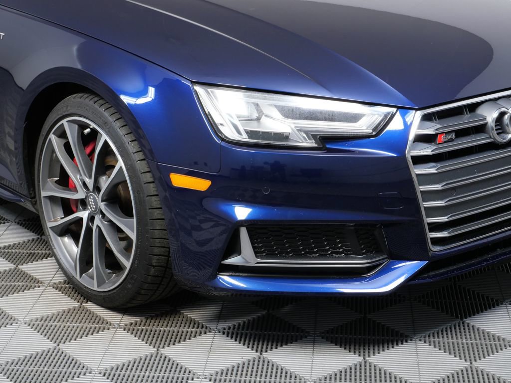 Used 2018 Audi S4 Premium Plus w/ Navigation Package image 32