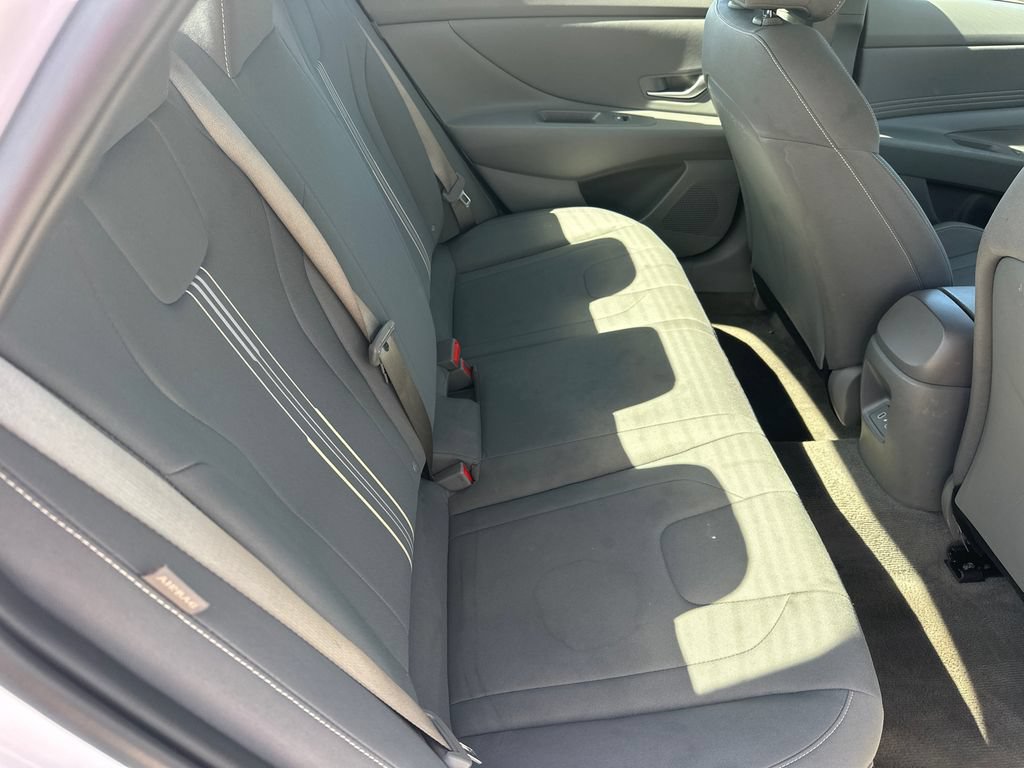 Certified 2025 Hyundai Elantra Sport FWD image 15