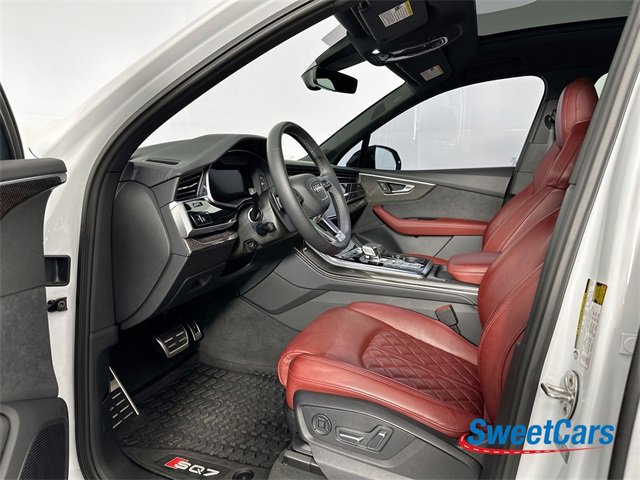 Used 2024 Audi SQ7 Premium Plus w/ Executive Package image 9