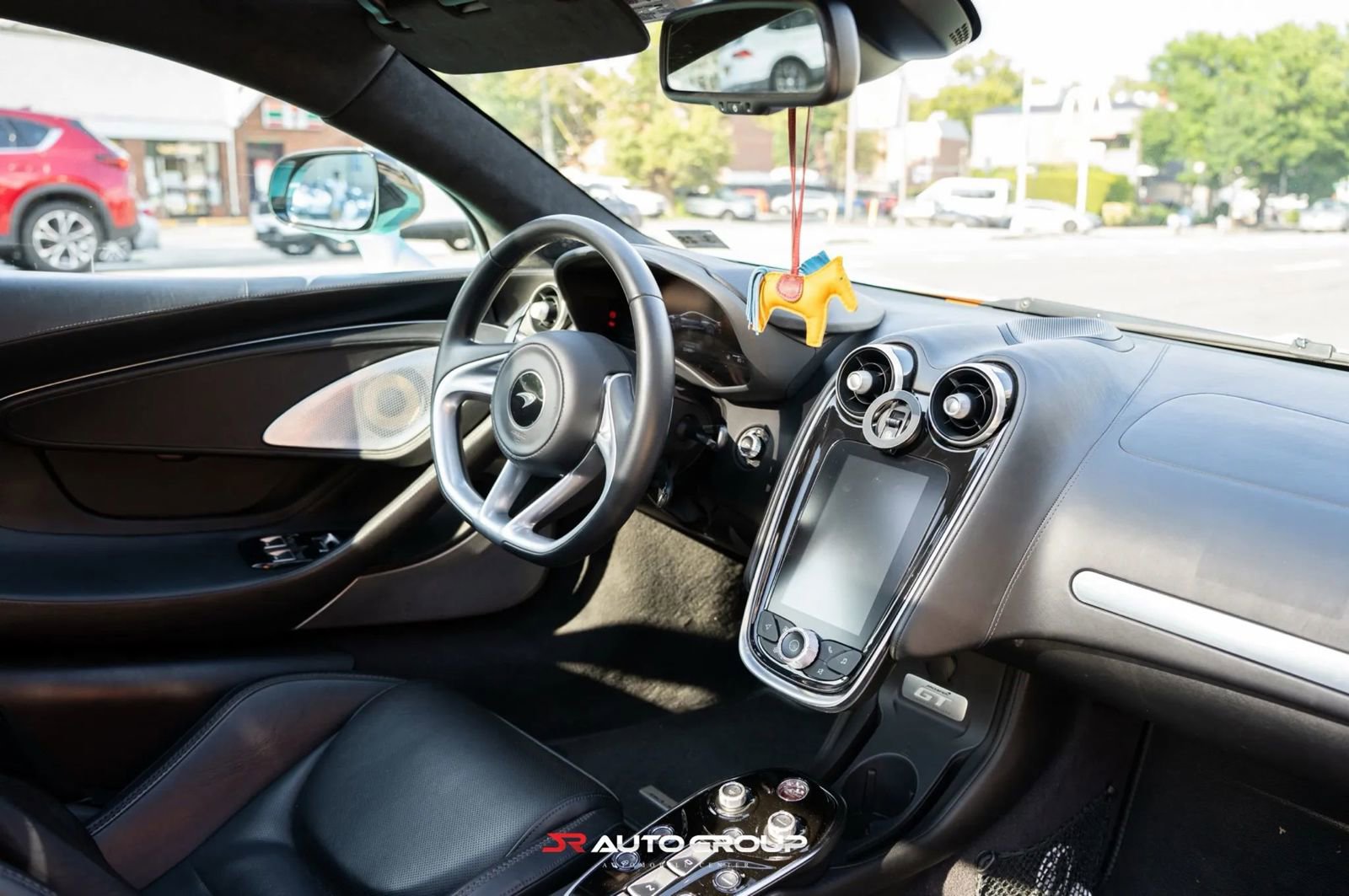 Used 2023 McLaren GT image 12