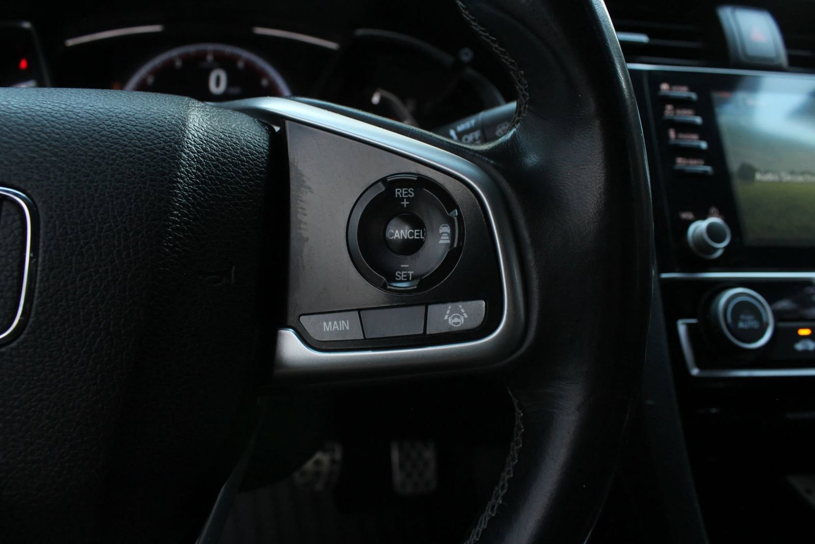 Used 2019 Honda Civic Sport image 28