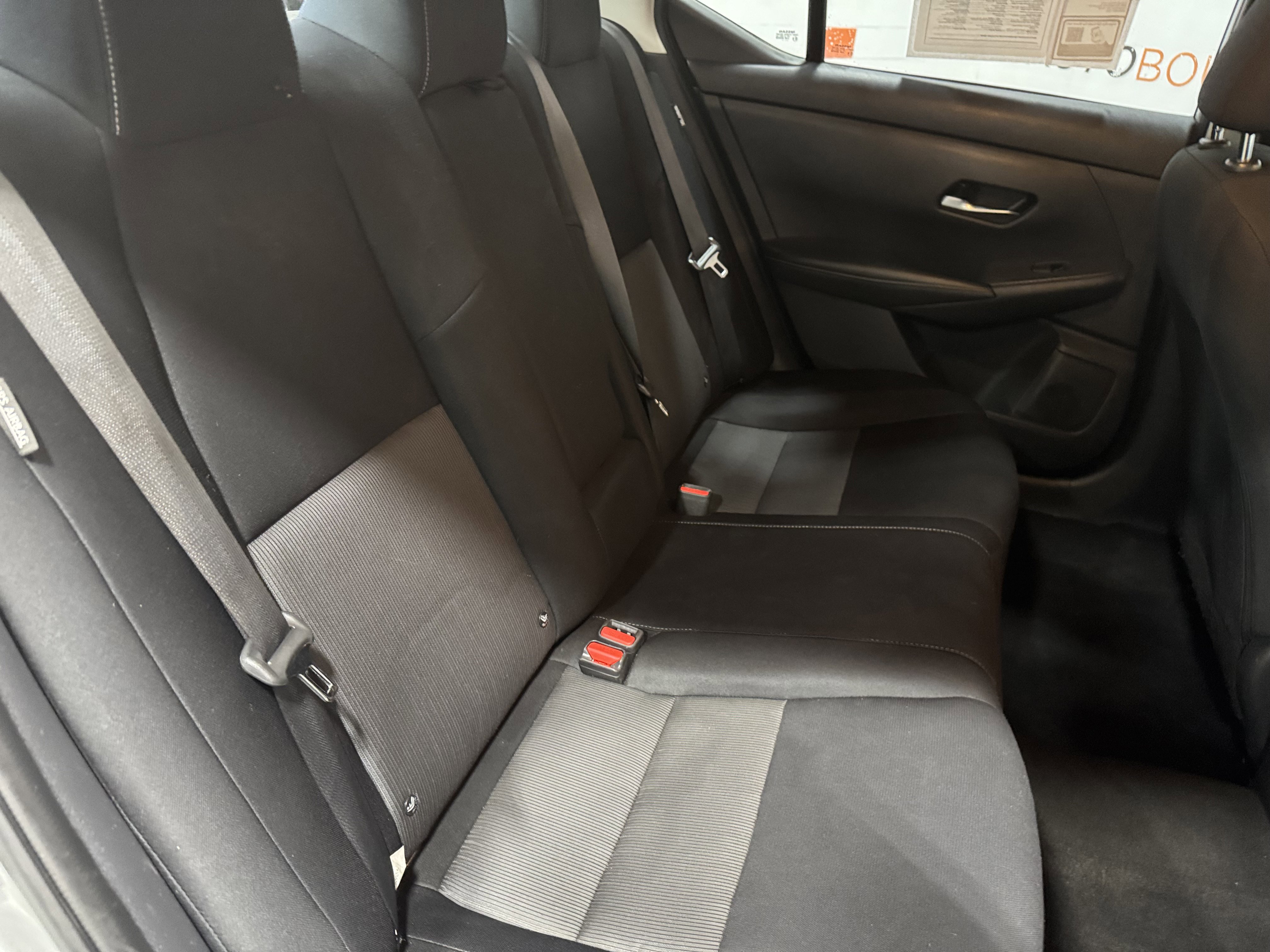 Used 2021 Nissan Sentra SV image 18