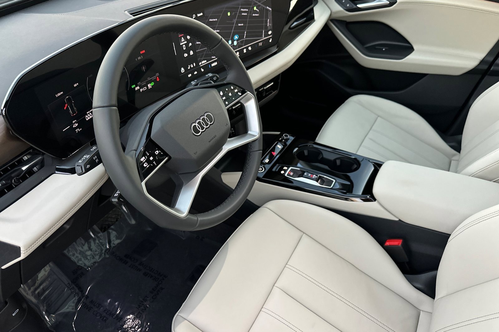 New 2025 Audi Q6 e-tron Premium image 9