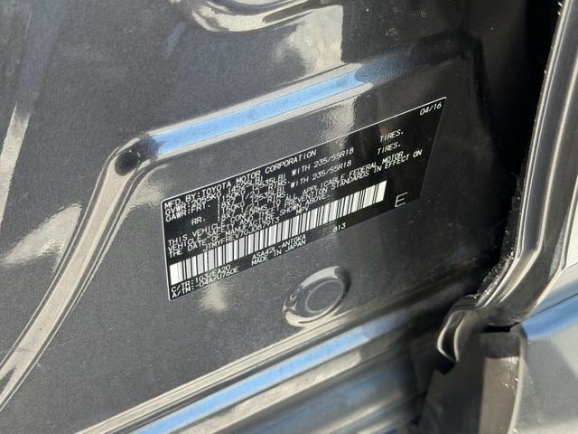 Used 2016 Toyota RAV4 Limited FWD image 19
