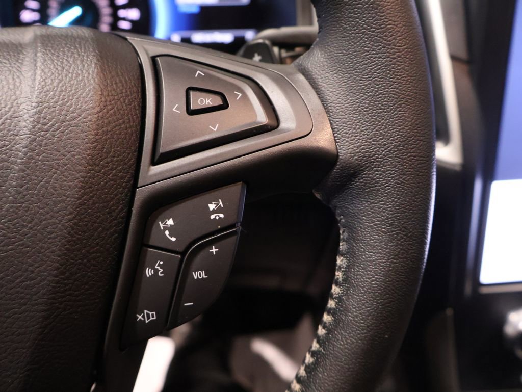 Used 2022 Ford Edge SEL w/ Convenience Package image 39