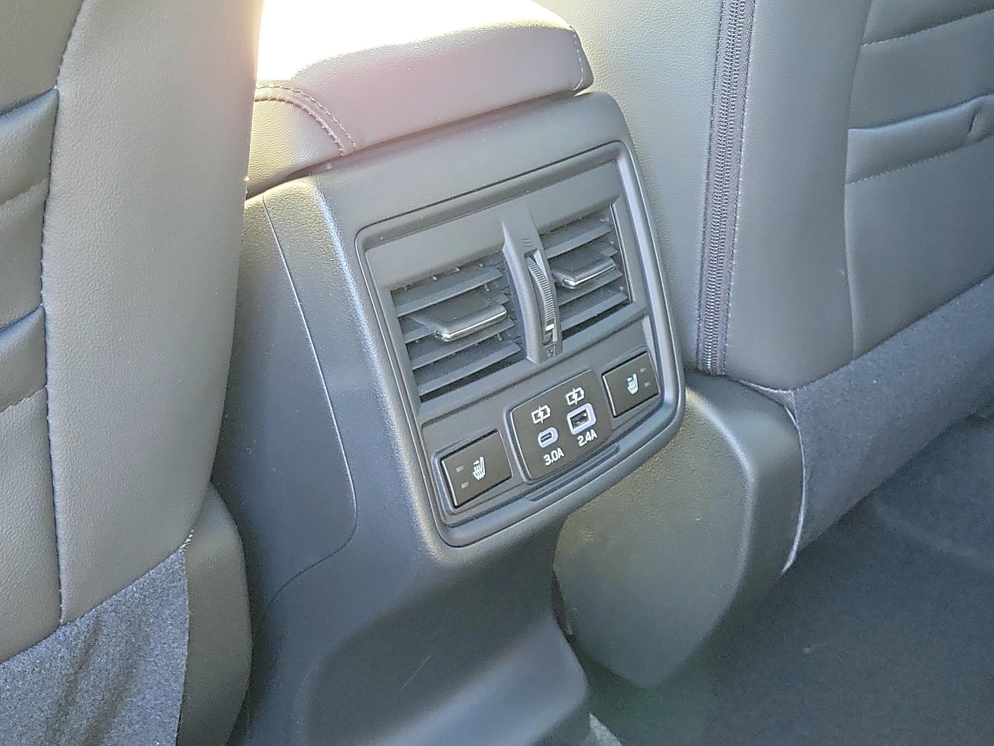 Used 2026 Subaru Outback Limited image 15