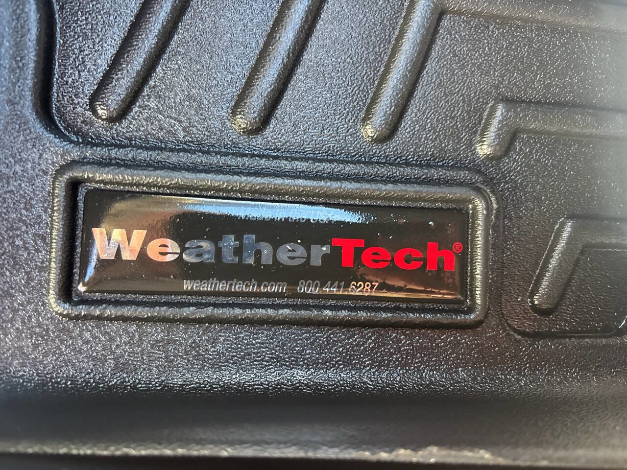 Used 2015 Nissan Rogue SV w/ SV Moonroof Package image 26