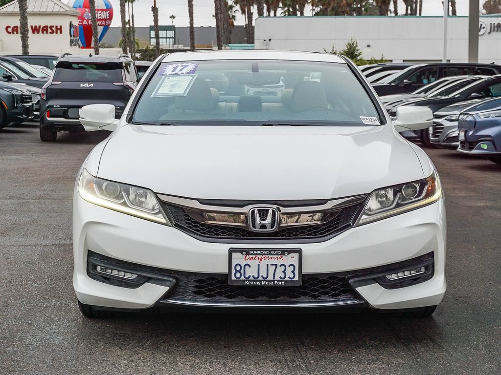 Used 2017 Honda Accord EX-L image 2