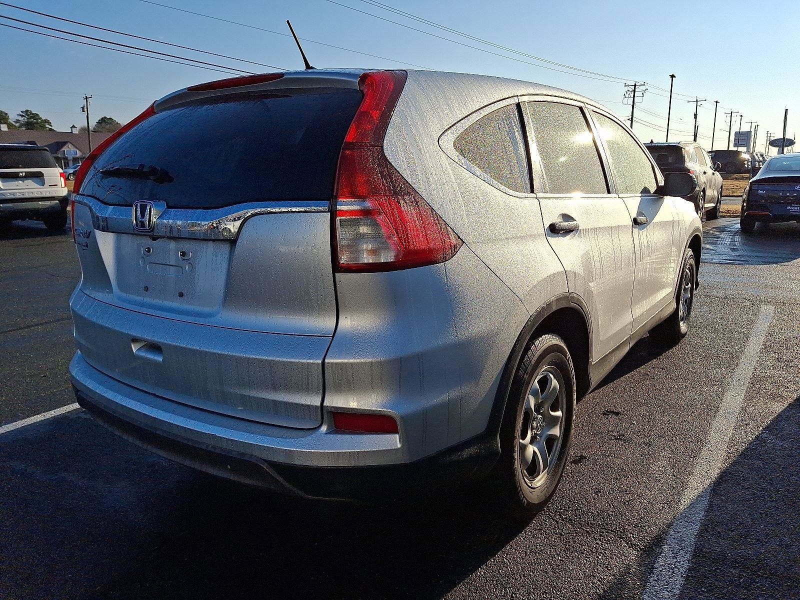 Used 2015 Honda CR-V LX image 5