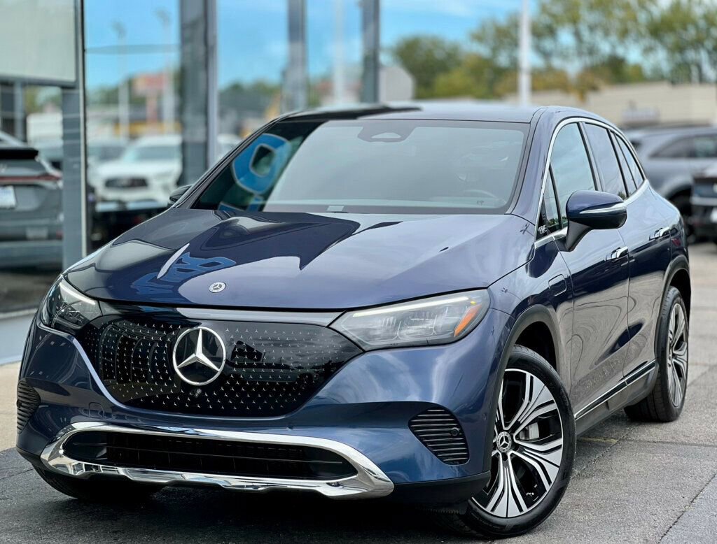 Used 2023 Mercedes-Benz EQE 350+ 4MATIC SUV image 32