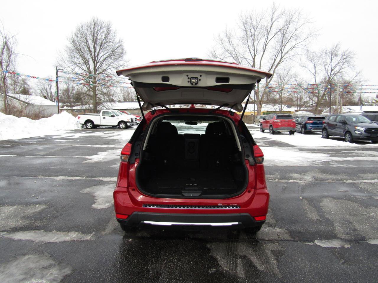 Used 2017 Nissan Rogue S w/ S Appearance Package FWD image 21