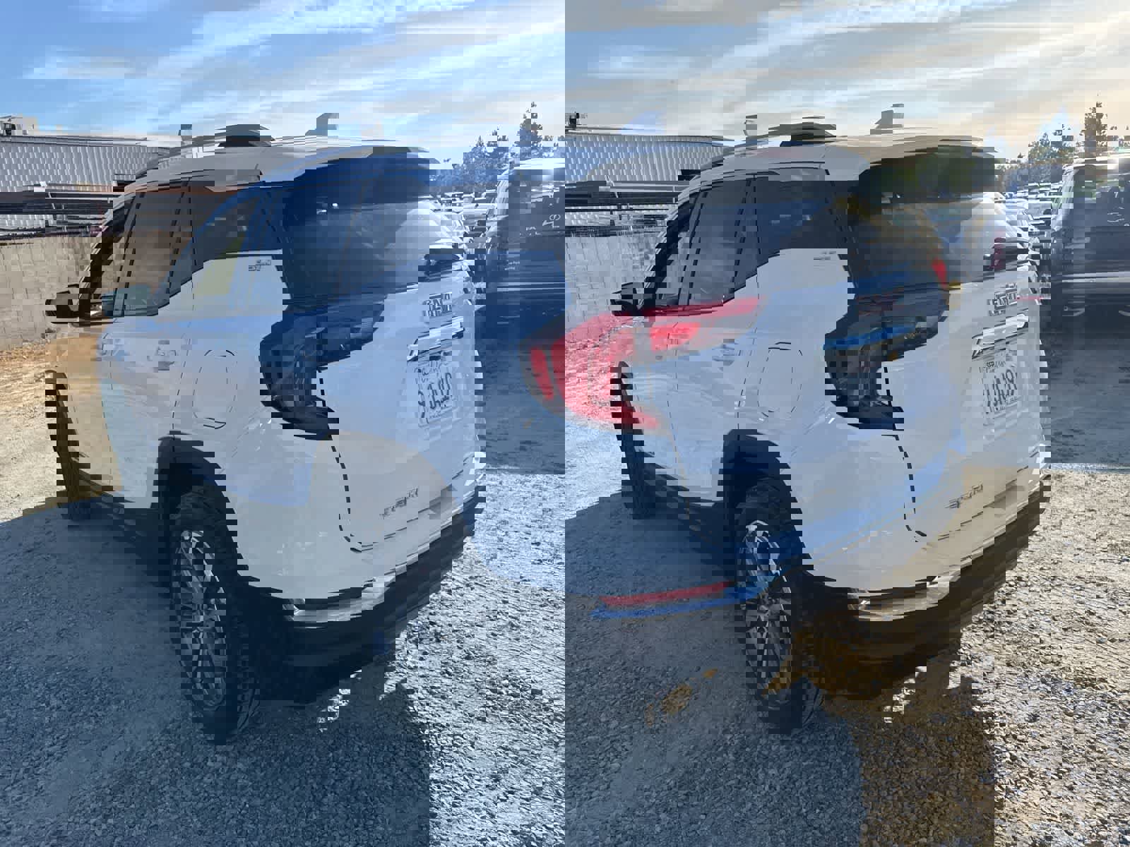 Used 2021 GMC Terrain SLT image 7