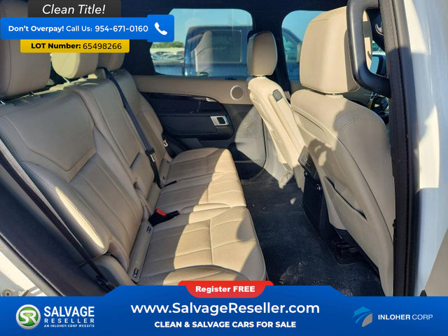 Used 2020 Land Rover Discovery SE AWD/4WD image 13