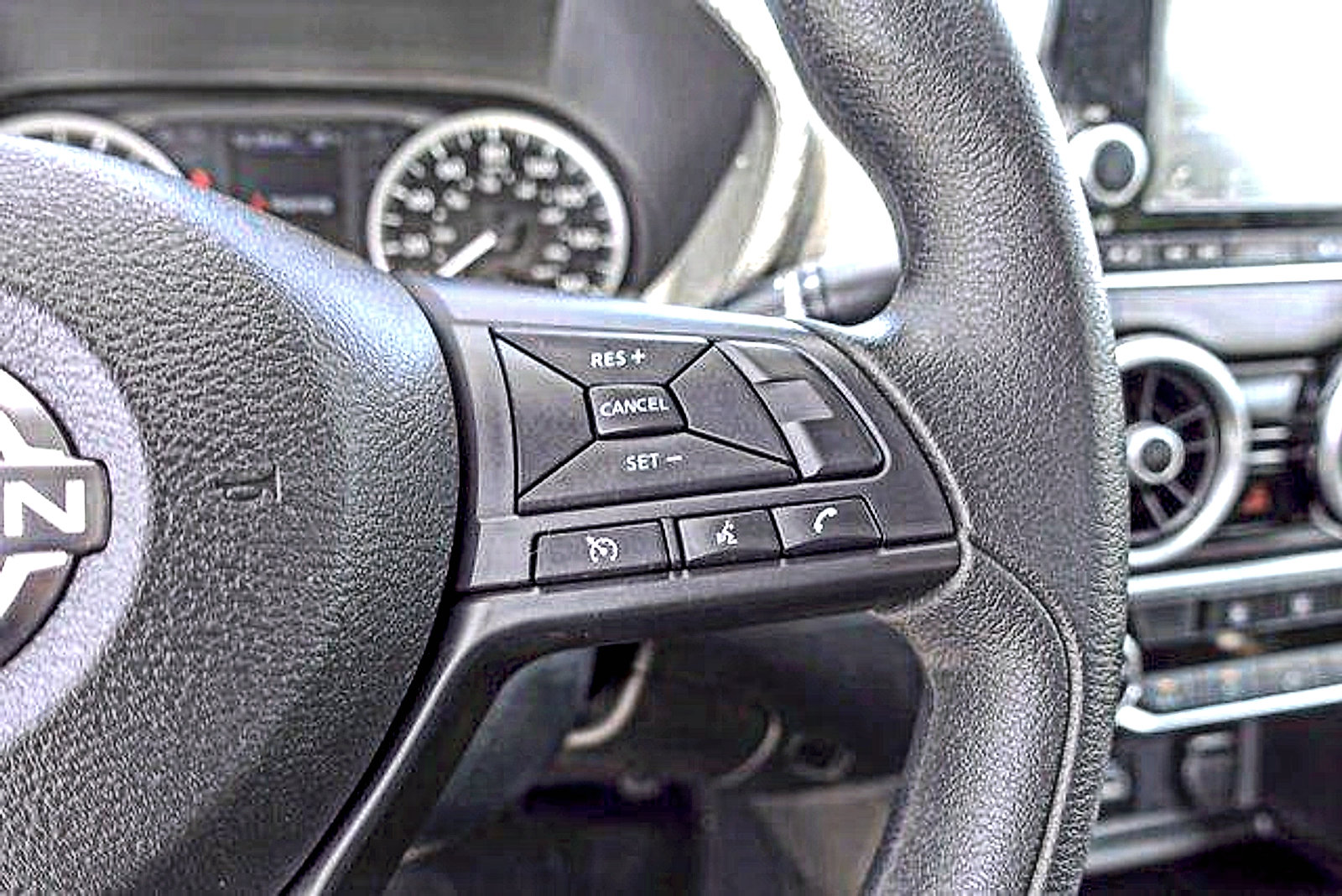 Used 2024 Nissan Sentra S FWD image 15