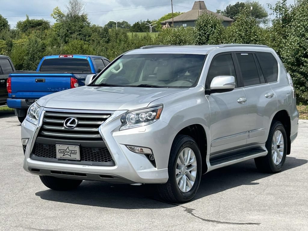 Used 2019 Lexus GX 460 Premium w/ Premium Package AWD/4WD image 3