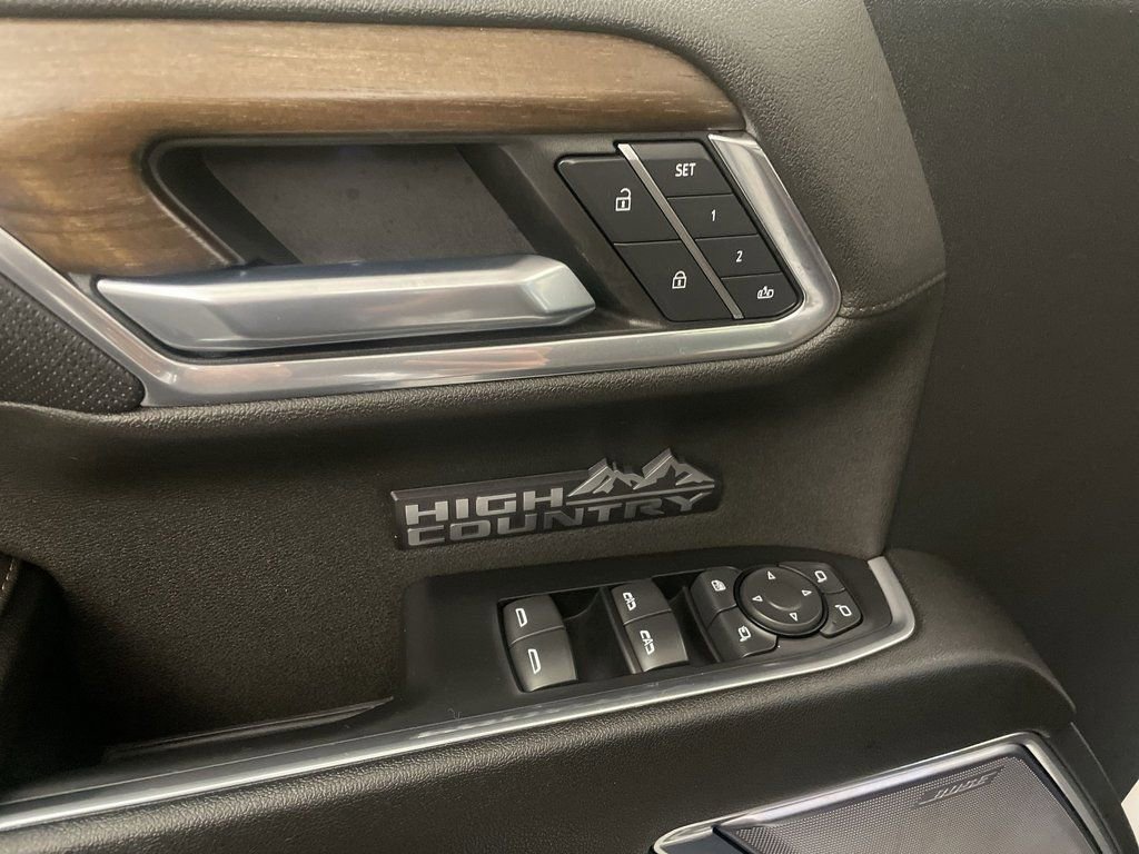 Used 2024 Chevrolet Silverado 1500 High Country image 18