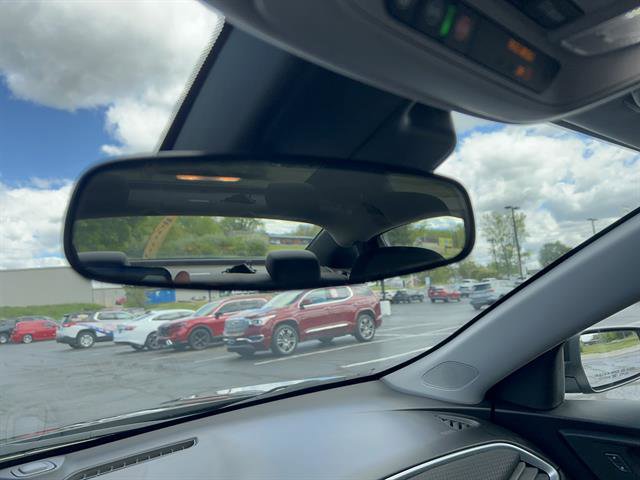 Used 2023 Chevrolet Malibu LT FWD image 23