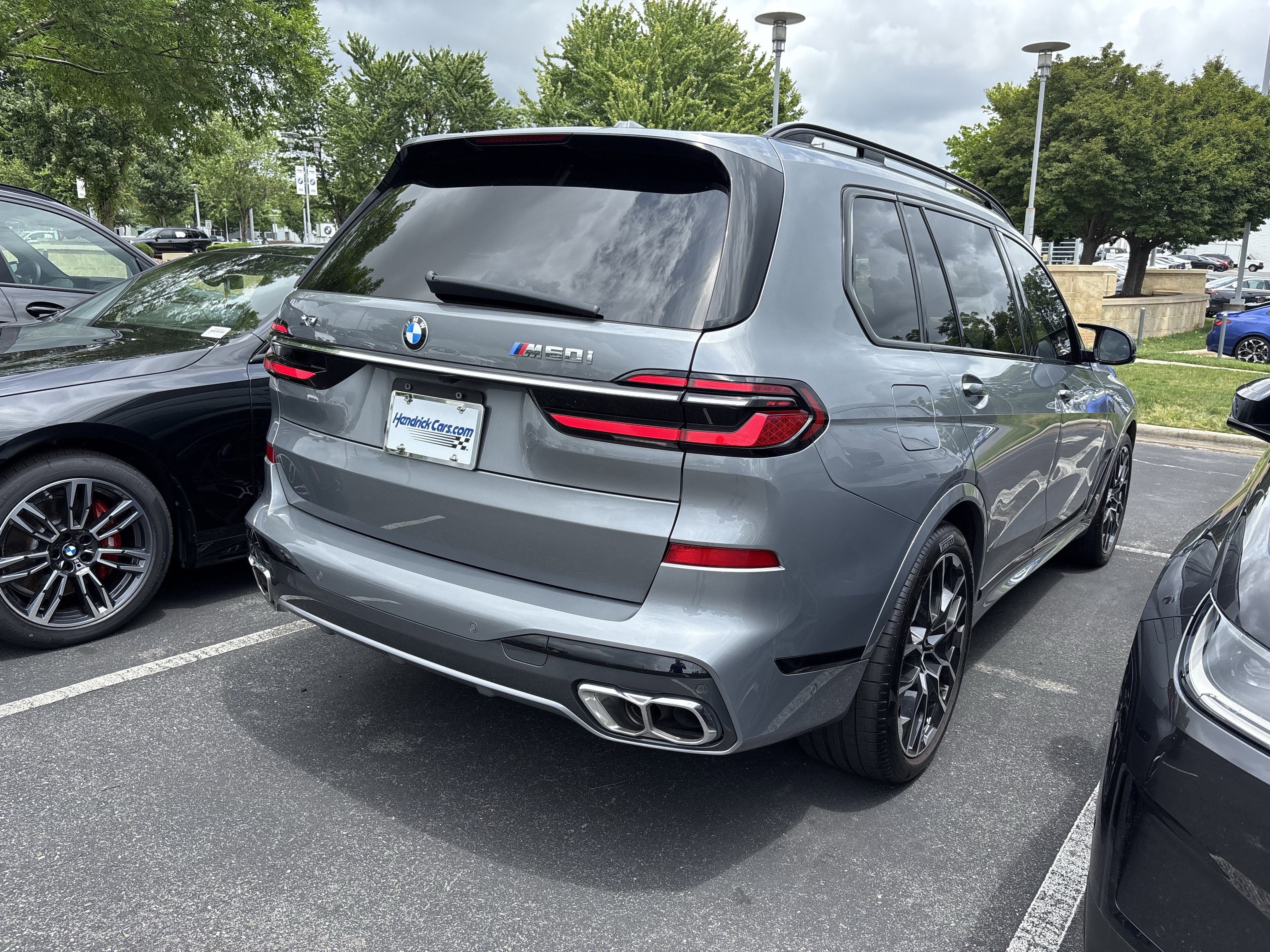 Certified 2024 BMW X7 M60i AWD/4WD image 25